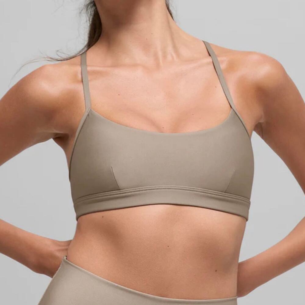 Alo Yoga Airlift Intrigue Sports Bra Gravel Taupe Grey Crisscross Size M